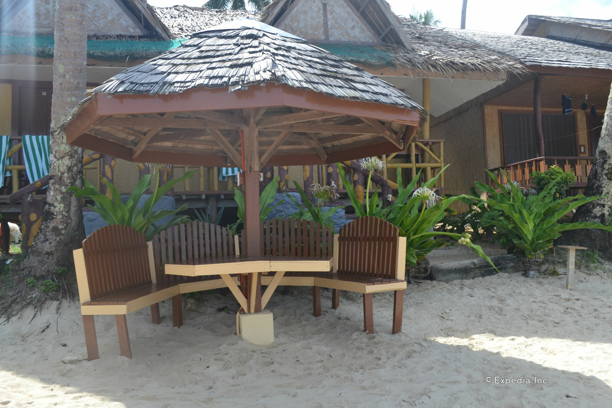 Orange Pearl Beach Resort El Nido Exterior photo